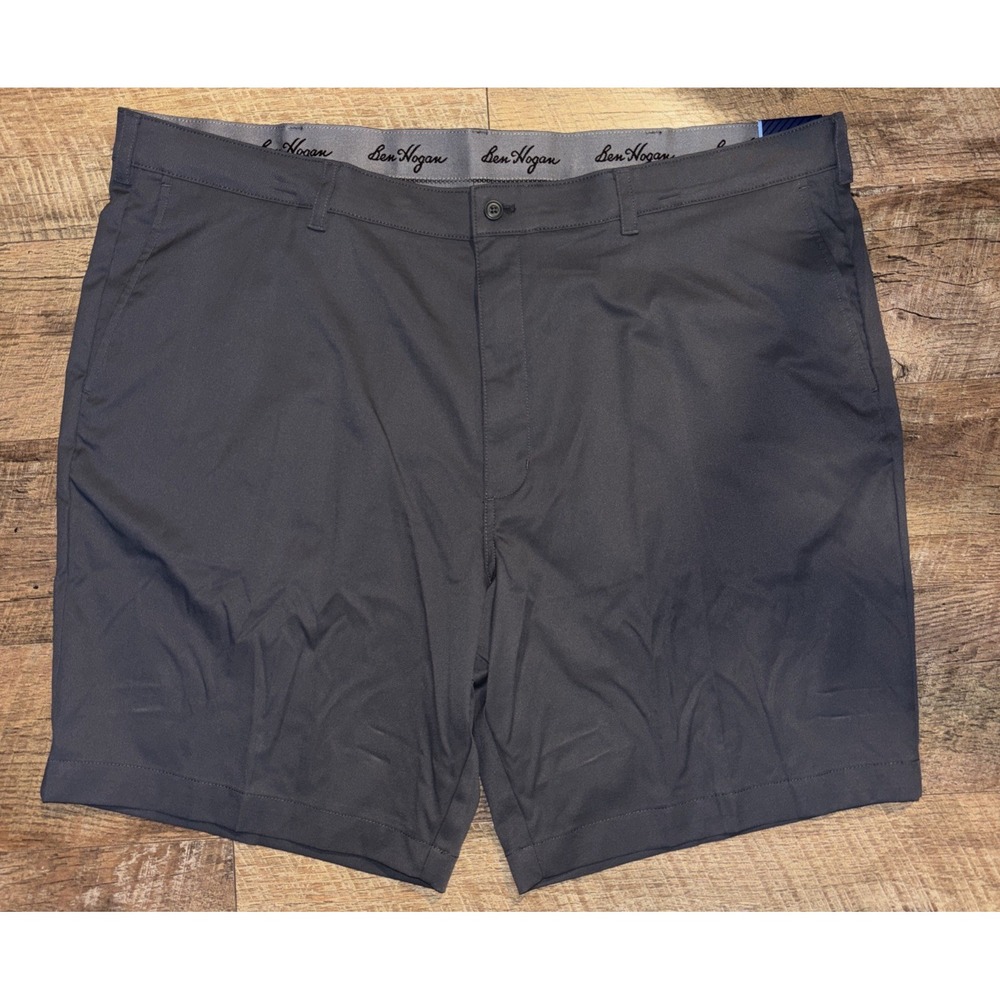 BEN HOGAN Men's Sz 46 CAVIAR Performance Stretch Golf Shorts 9in Inseam UPF 50